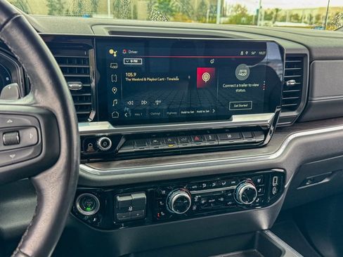 Used 2023 GMC Sierra 1500 SLT w/ SLT Premium Package image 26