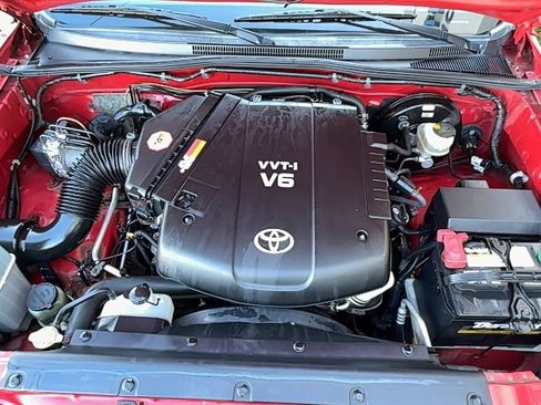Used 2010 Toyota Tacoma 4x4 Double Cab V6 image 28