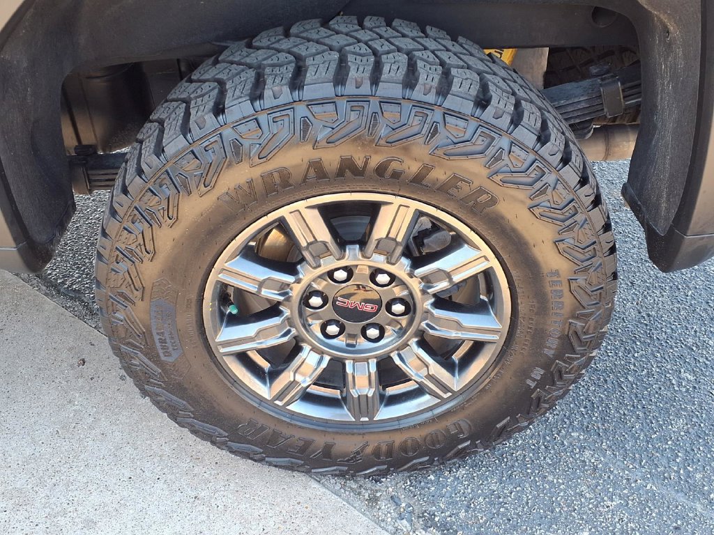 Certified 2026 GMC Sierra 1500 AT4X AWD/4WD image 20