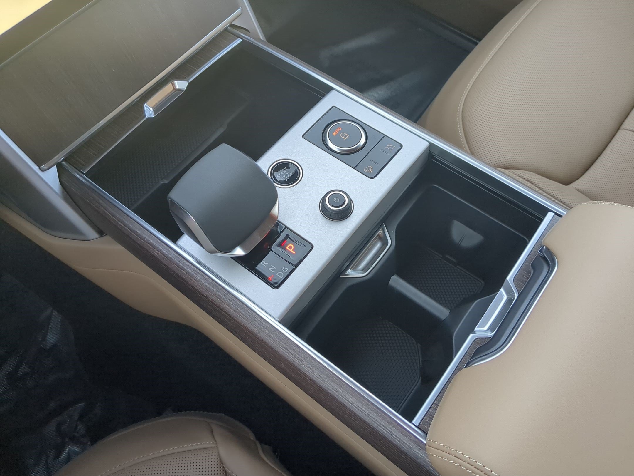 New 2027 Land Rover Range Rover SE AWD/4WD image 22