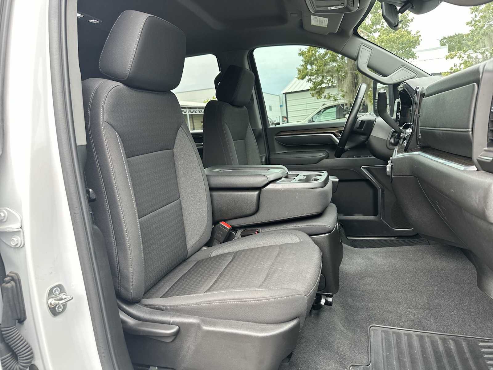 Certified 2025 Chevrolet Silverado 2500 LT w/ Convenience Package AWD/4WD image 19