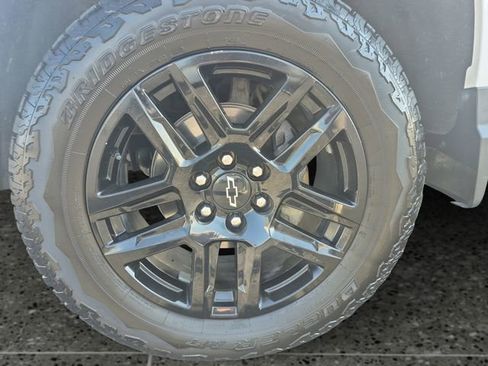 Used 2024 Chevrolet Silverado 1500 Custom Trail Boss image 14
