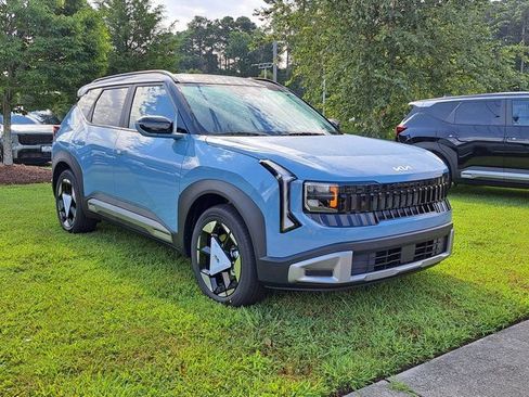 New 2027 Kia Seltos EX FWD image 3