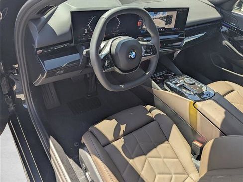 New 2026 BMW 530i image 3