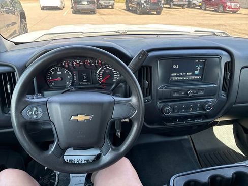 Used 2018 Chevrolet Silverado 1500 LS w/ Trailering Package AWD/4WD image 10