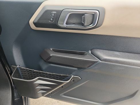 Used 2024 Ford Bronco Wildtrak image 34