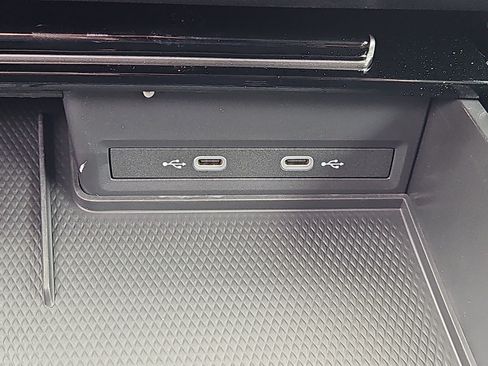 New 2026 Volkswagen Atlas SE AWD/4WD image 11
