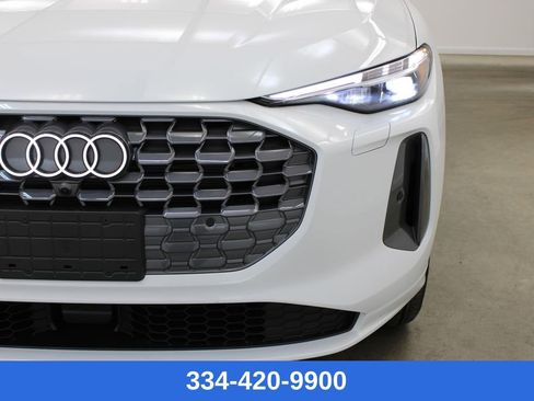 New 2025 Audi Q5 Premium Plus image 7