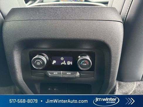 Used 2025 Buick Enclave Sport Touring image 20