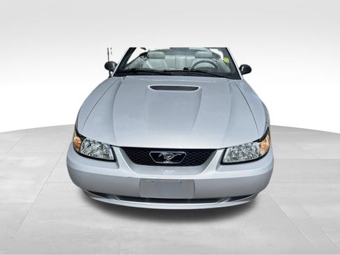 Used 2000 Ford Mustang GT RWD image 8