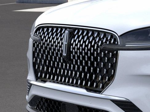 New 2025 Lincoln Aviator Reserve w/ Equipment Group 201A image 16