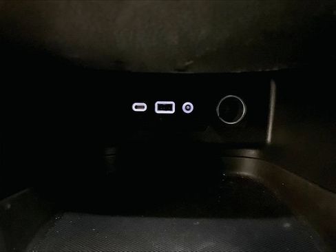 Used 2021 Chevrolet Equinox LT FWD image 31
