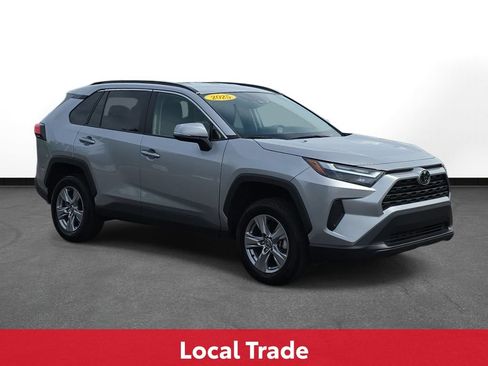 Certified 2025 Toyota RAV4 XLE AWD/4WD image 4