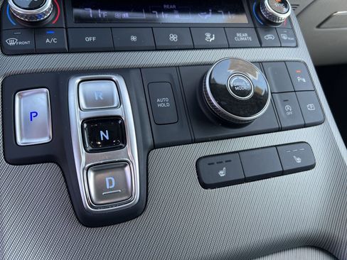 Used 2025 Hyundai Palisade SEL image 22