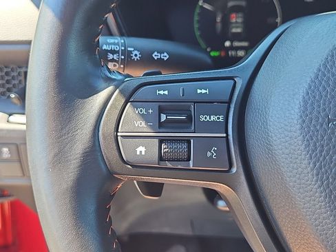 Used 2025 Honda CR-V Sport image 23