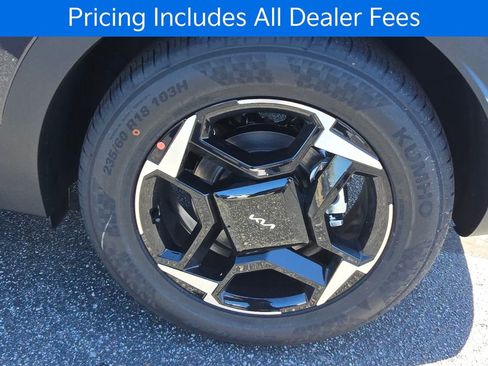 New 2026 Kia Sportage EX w/ EX Panorama Roof Package FWD image 12