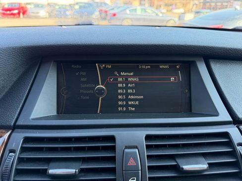 Used 2013 BMW X5 xDrive35i image 10