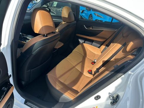 Used 2016 Lexus GS 350 AWD image 16