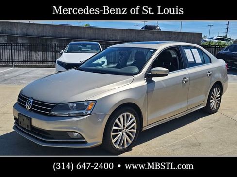 Used 2015 Volkswagen Jetta SE FWD image 5