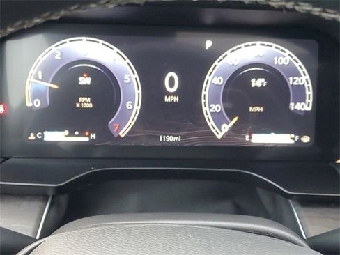 New 2025 Jeep Grand Cherokee L Limited w/ Luxury Tech Group II image 23