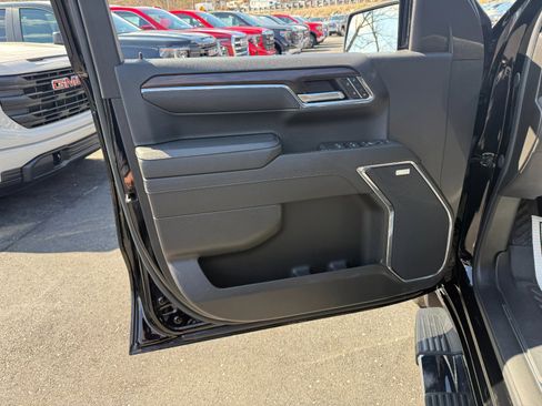 Used 2024 GMC Sierra 1500 SLT w/ SLT Premium Plus Package image 15