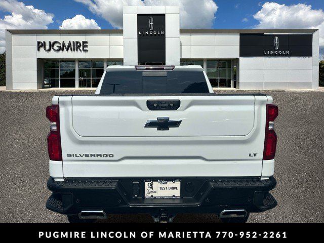 Used 2023 Chevrolet Silverado 1500 LT Trail Boss w/ Convenience Package II AWD/4WD image 6