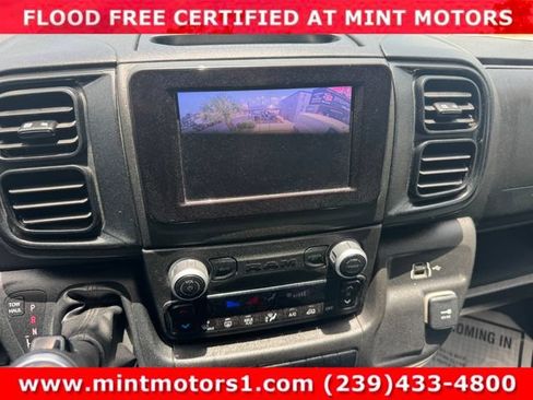 Used 2025 RAM ProMaster 2500 w/ Convenience Group FWD image 20