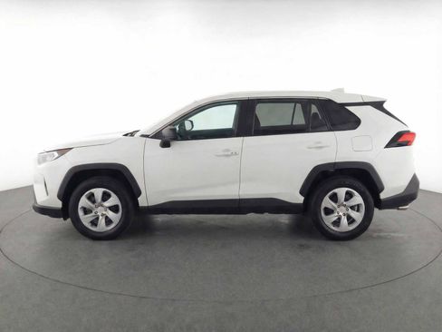 Used 2024 Toyota RAV4 LE image 6