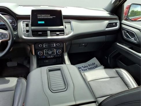 Used 2023 Chevrolet Tahoe High Country w/ Premium Package 2 AWD/4WD image 14