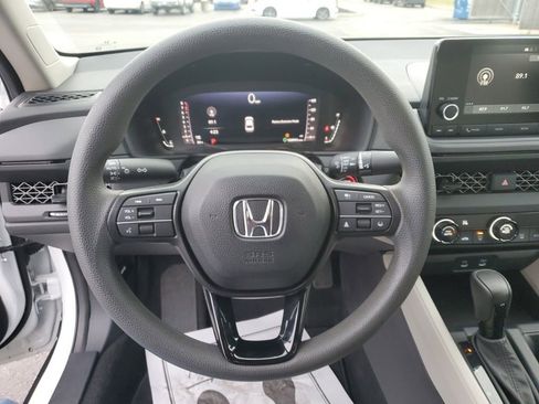 Certified 2023 Honda Accord LX image 14