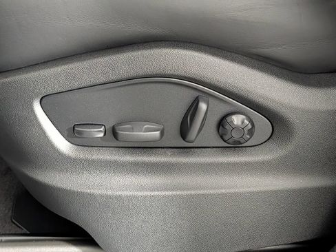 New 2026 Porsche Cayenne AWD/4WD image 29