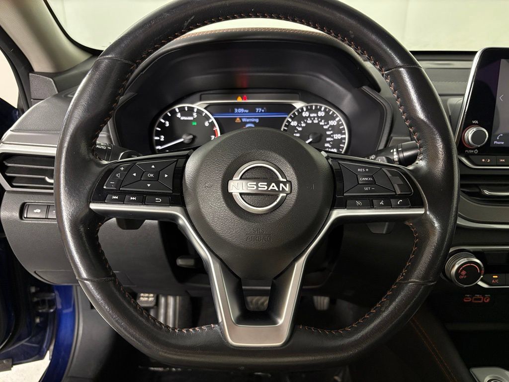 Used 2024 Nissan Altima 2.5 SR FWD image 22