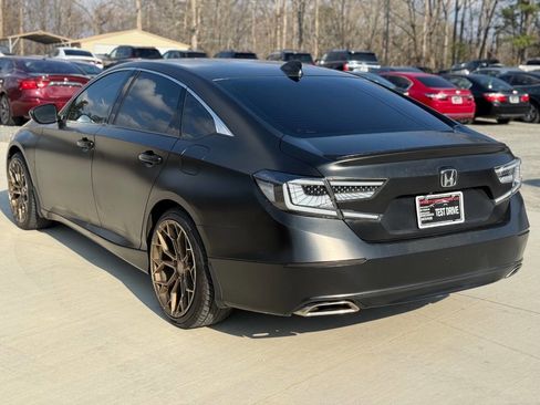 Used 2020 Honda Accord Sport image 6