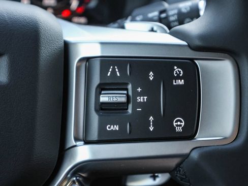 New 2026 Land Rover Discovery Dynamic SE AWD/4WD image 34