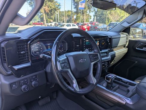 Used 2024 Chevrolet Silverado 1500 RST w/ Z71 Off-Road Package AWD/4WD image 30