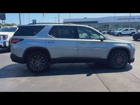 Certified 2023 Chevrolet Traverse RS AWD/4WD image 9