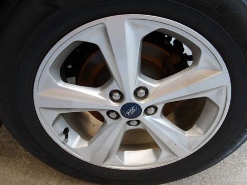 Used 2019 Ford Edge SE AWD/4WD image 37