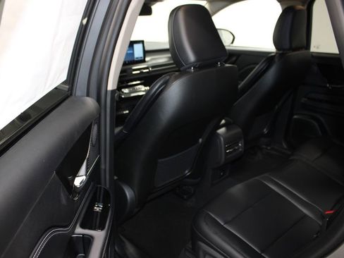 New 2026 Lincoln Corsair Premiere image 26