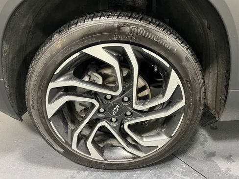 Used 2025 Chevrolet TrailBlazer RS w/ Convenience Package image 17