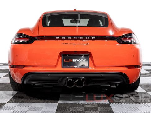 Used 2018 Porsche 718 Cayman S image 14