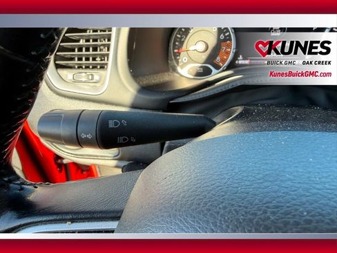 Used 2021 Jeep Renegade Latitude w/ Convenience Group image 17