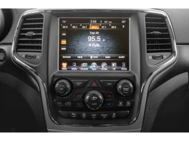 Used 2018 Jeep Grand Cherokee Altitude RWD image 12