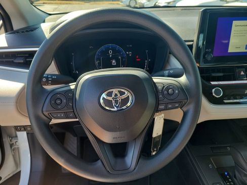 New 2026 Toyota Corolla Cross L image 28