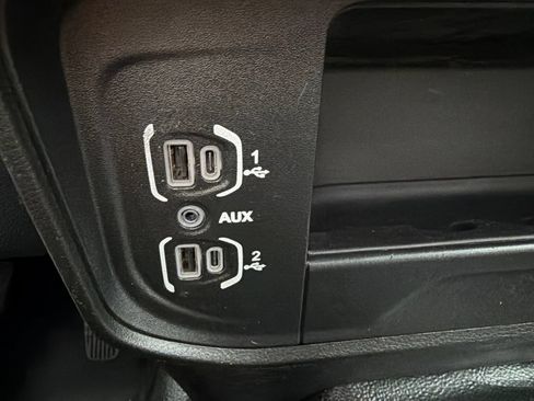 Used 2024 RAM 2500 Tradesman AWD/4WD image 40