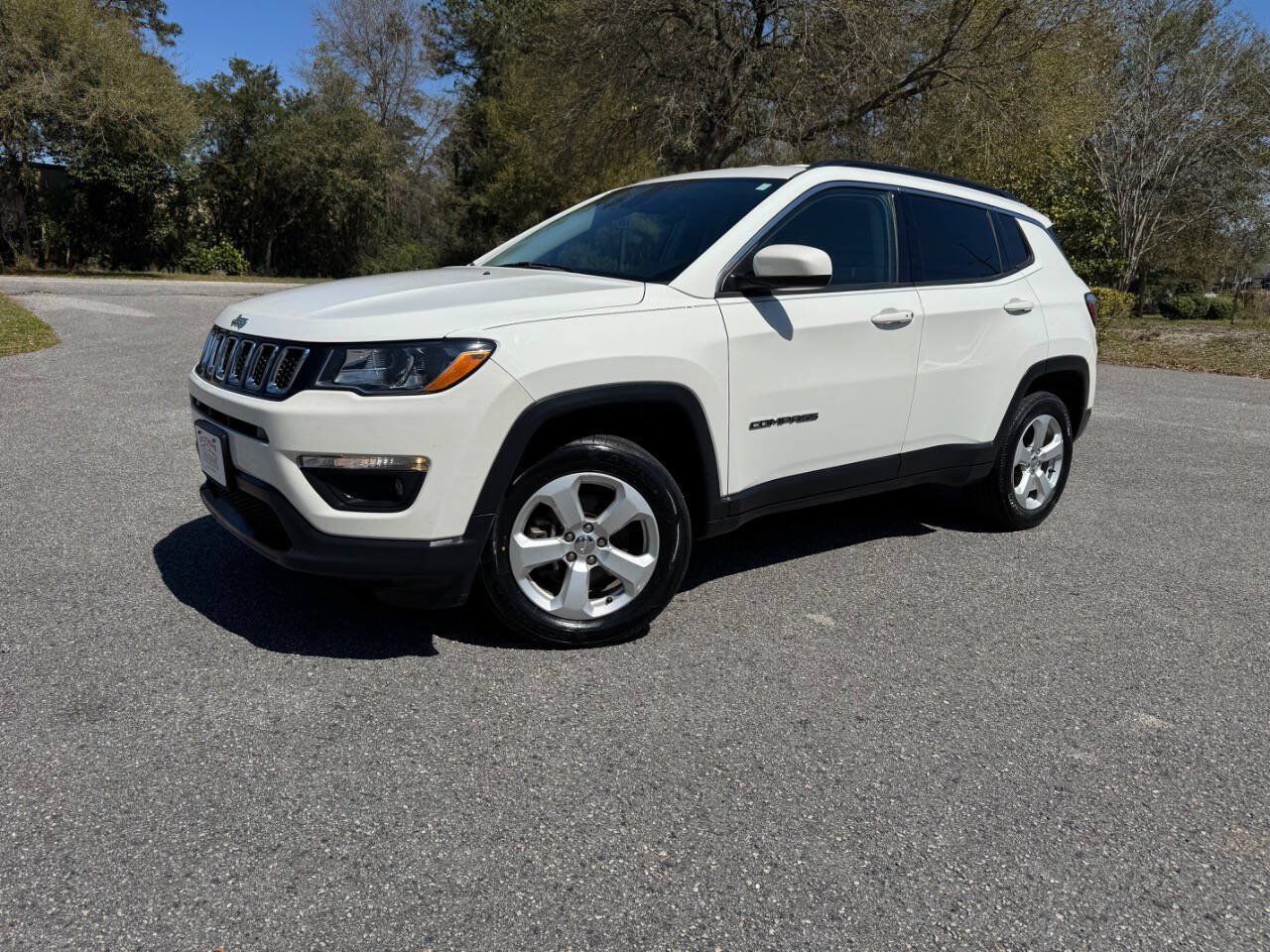 Used 2019 Jeep Compass Latitude AWD/4WD image 30