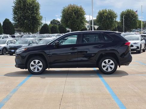 Used 2023 Toyota RAV4 LE AWD/4WD image 9