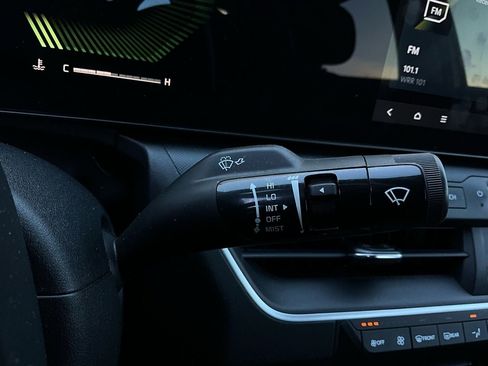 Used 2025 Kia K4 LXS image 37