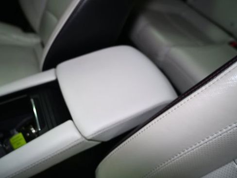 Used 2018 MAZDA MAZDA3 Grand Touring w/ Premium Equipment Package image 24