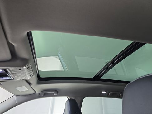 New 2026 Volkswagen Atlas SEL image 29