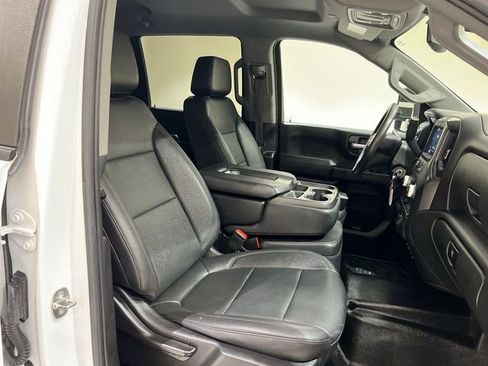 Used 2023 GMC Sierra 3500 Pro w/ Convenience Package image 21